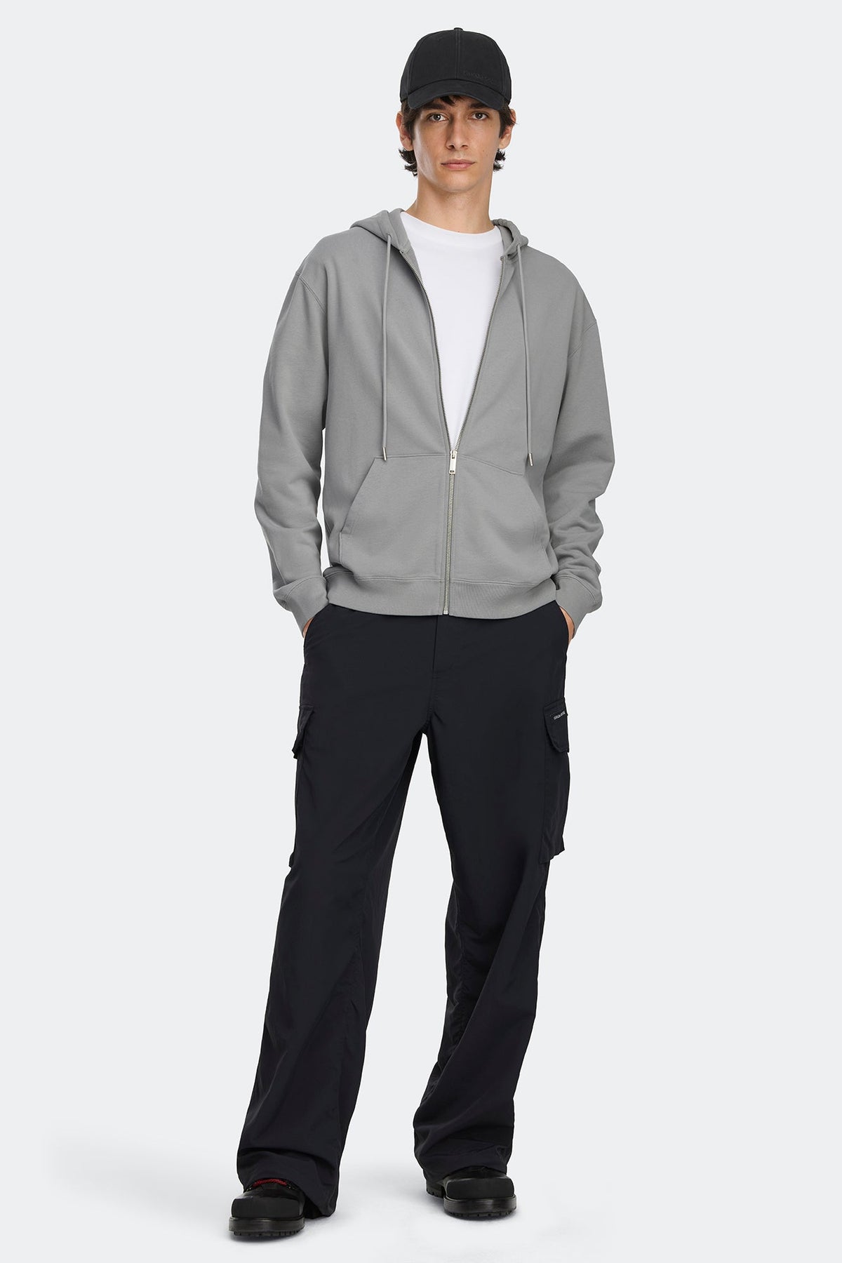 Loon Full Zip Hoodie Black Disc