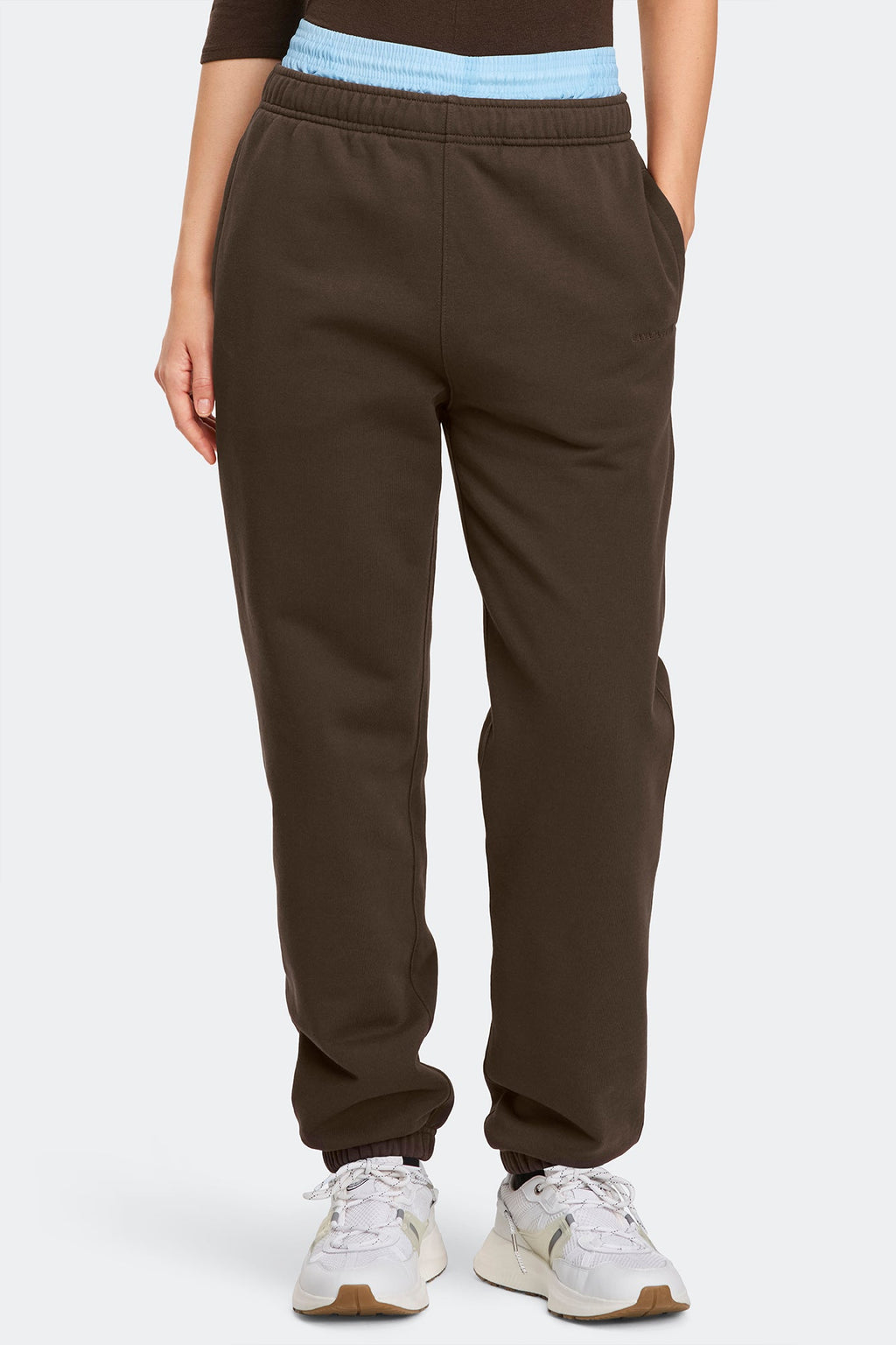 Wander Embroidered Jogger