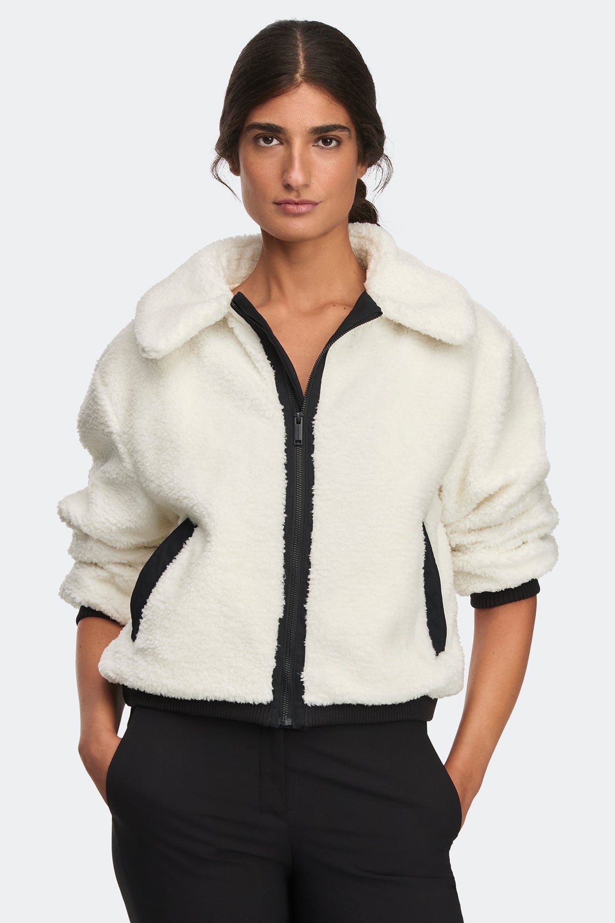 Willa Lightweight Bomber