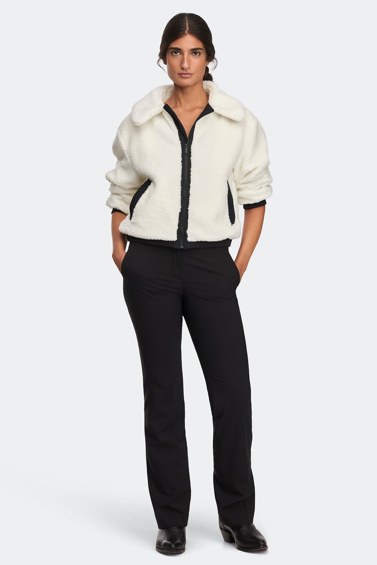 Willa Lightweight Bomber