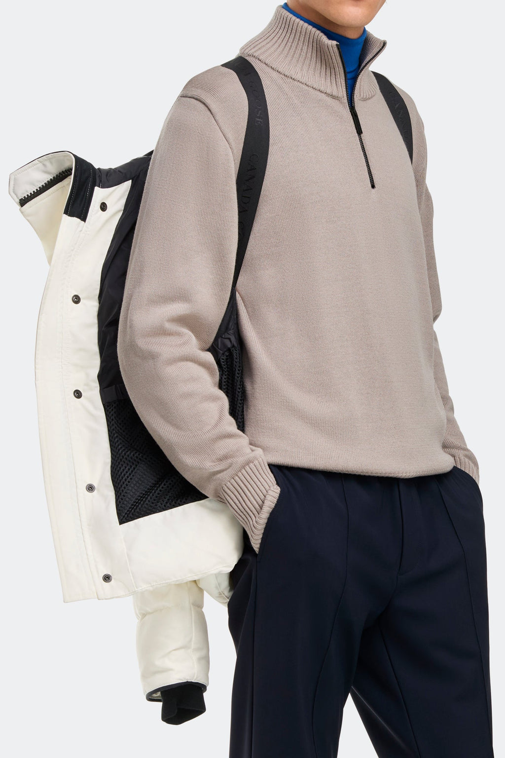 MacMillan Parka Black Disc
