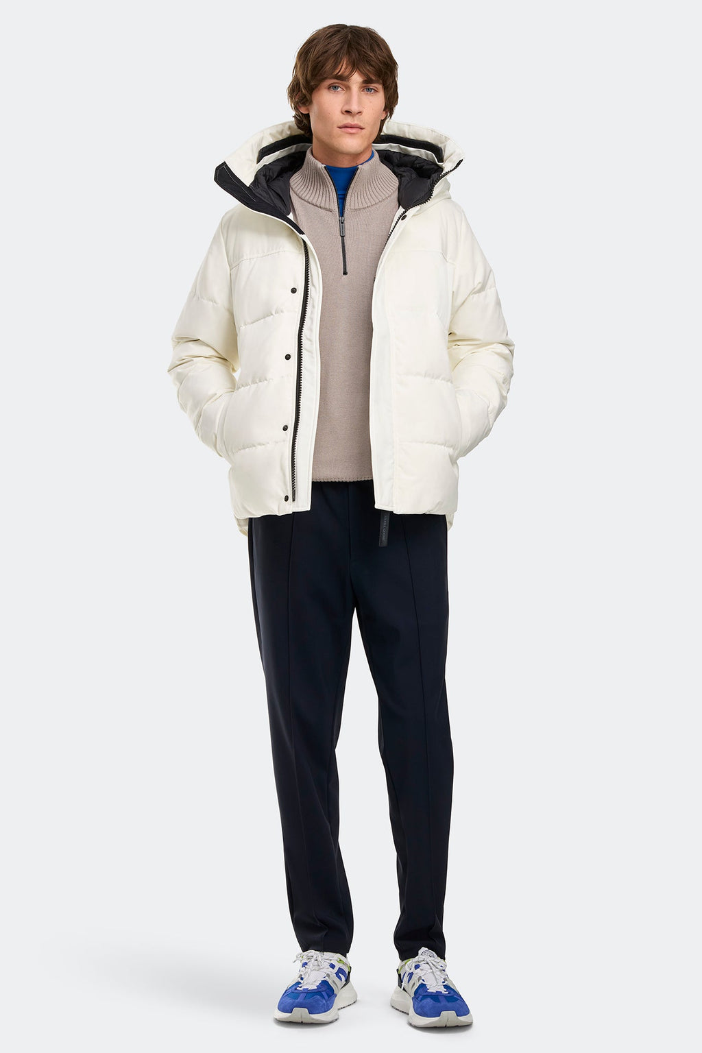 MacMillan Parka Black Disc