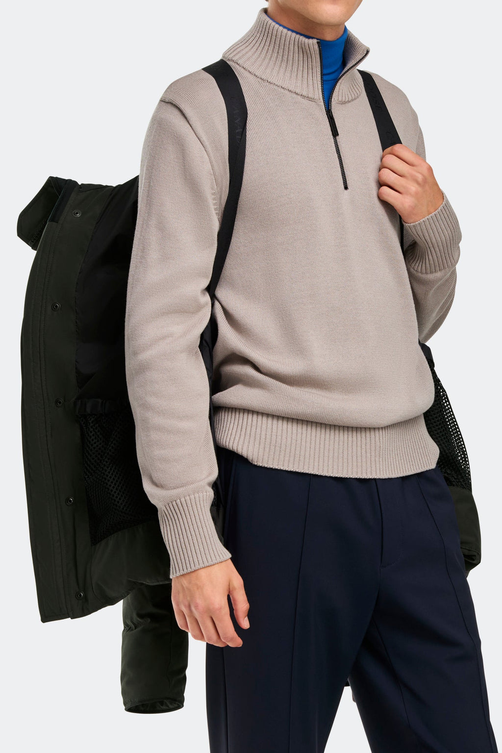 MacMillan Parka Black Disc