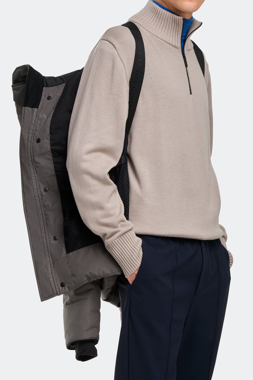 MacMillan Parka Black Disc