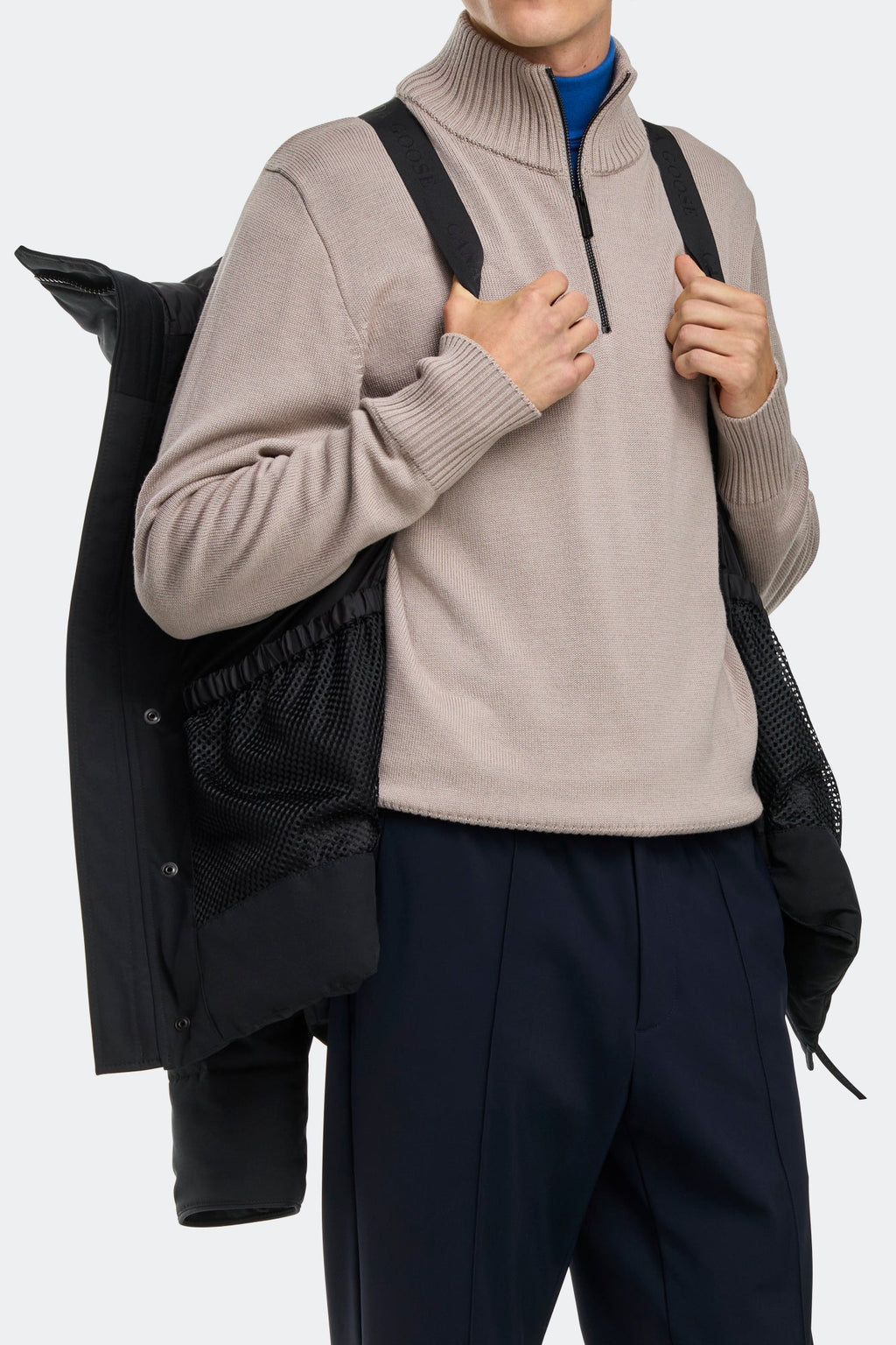 MacMillan Parka Black Disc