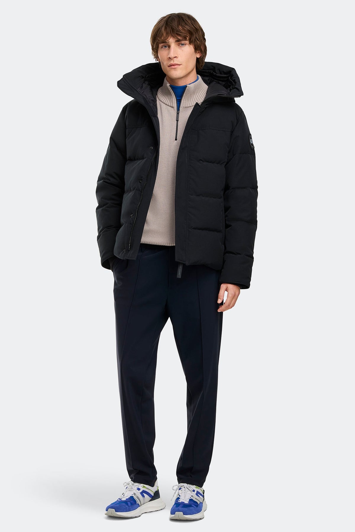 MacMillan Parka Black Disc