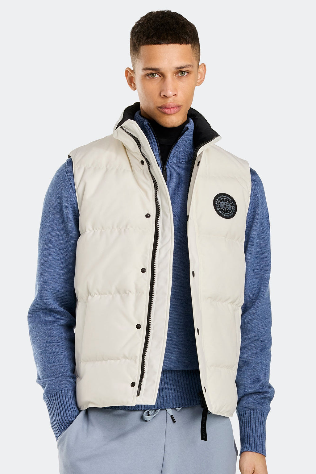 Garson Vest Black Disc