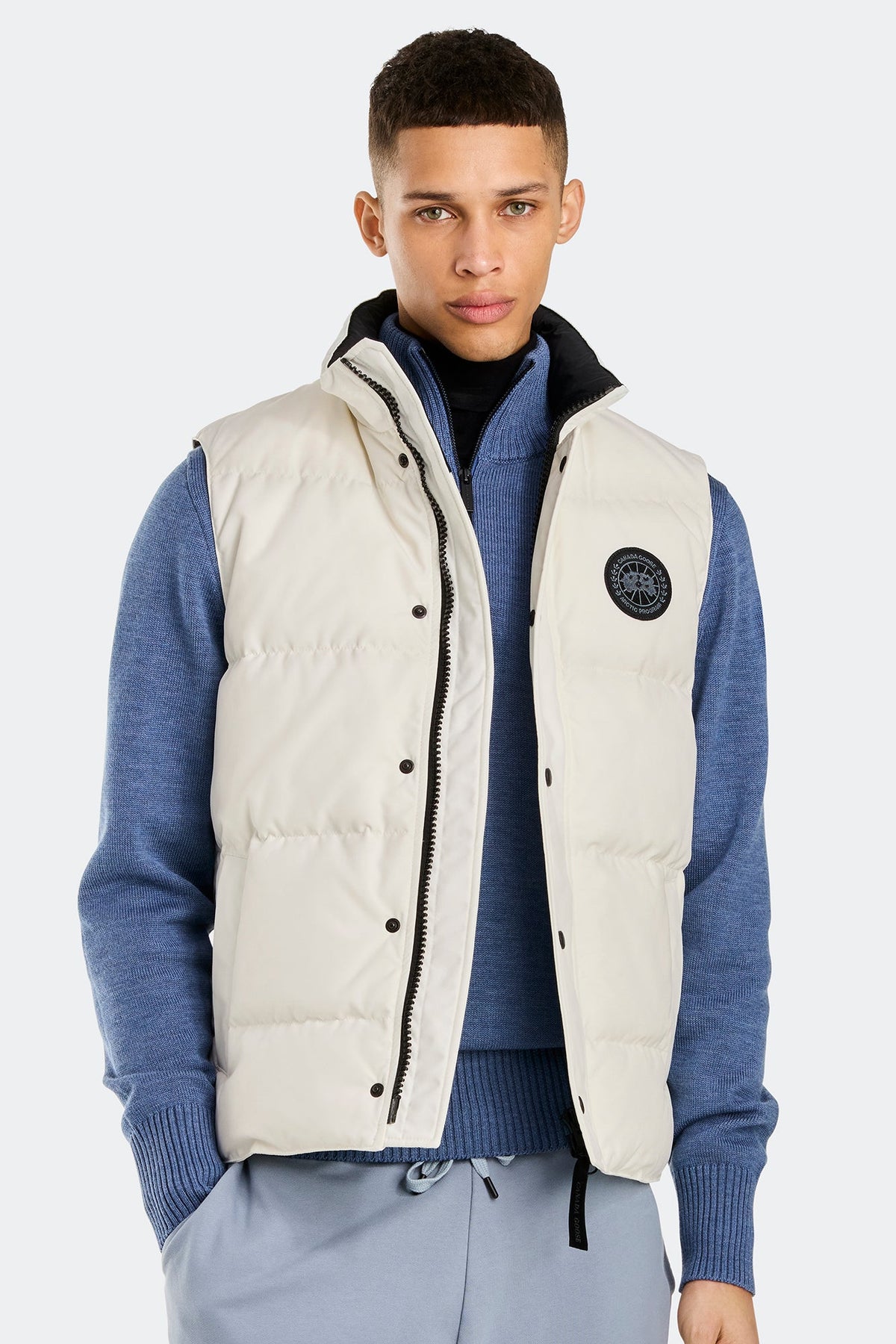 Garson Vest Black Disc