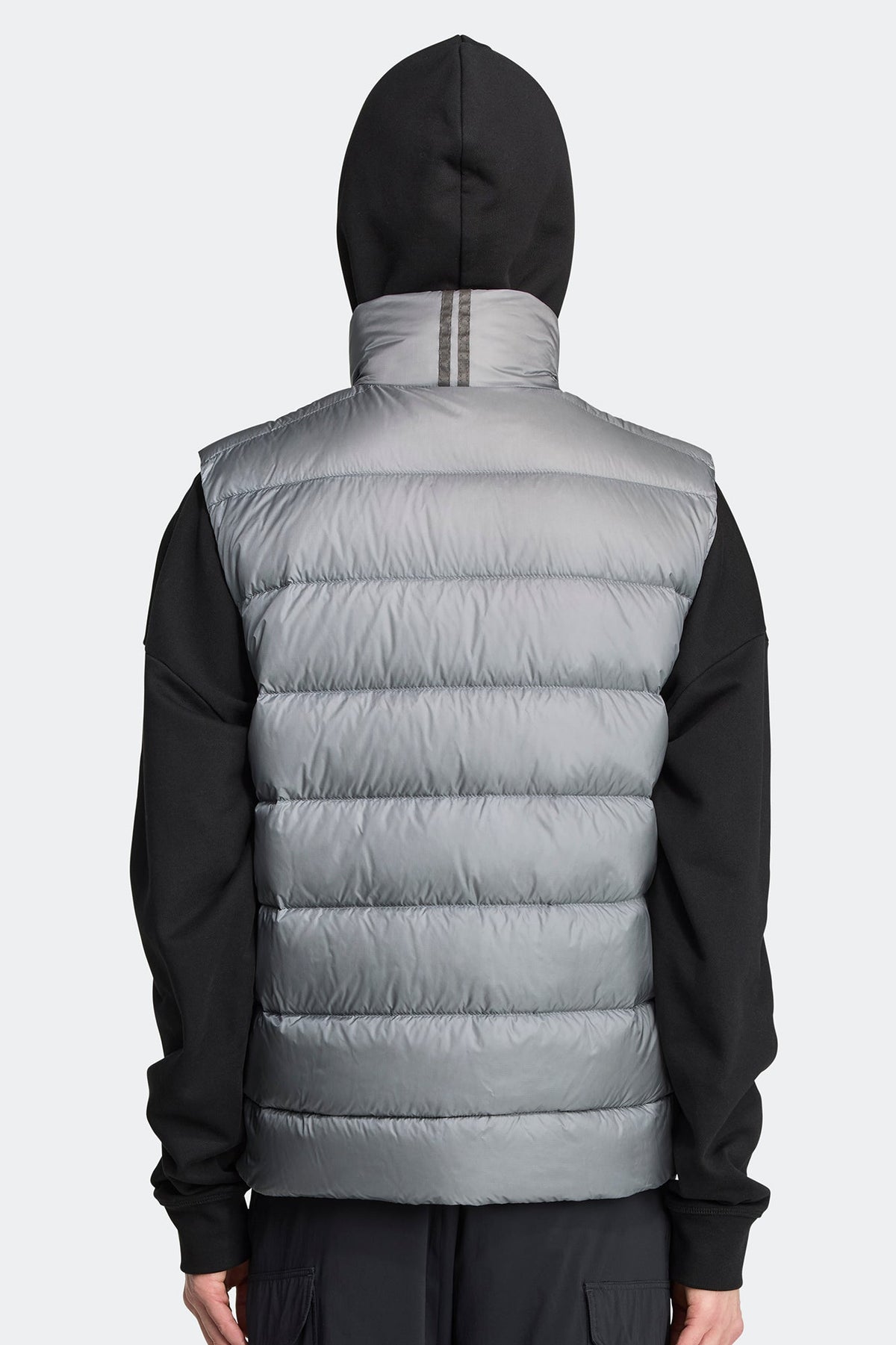 Crofton Vest Black Disc