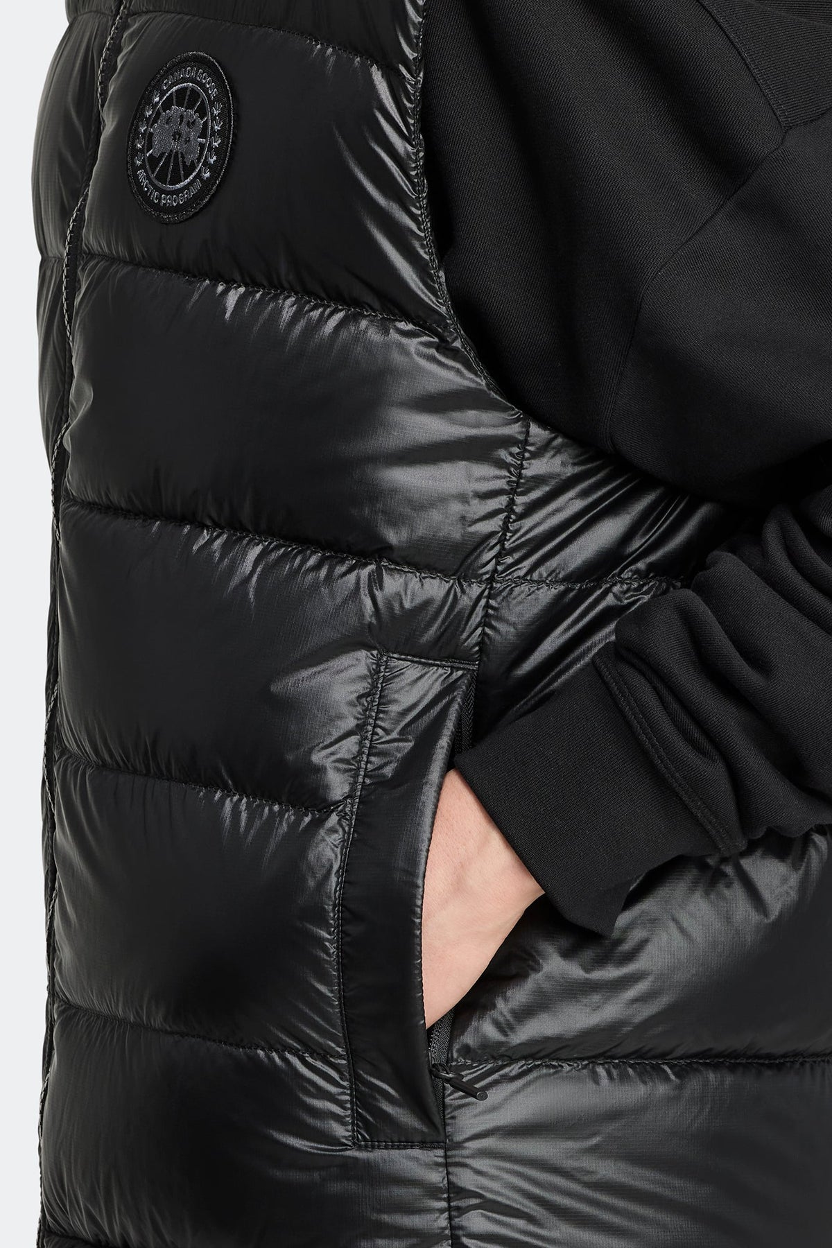Crofton Vest Black Disc