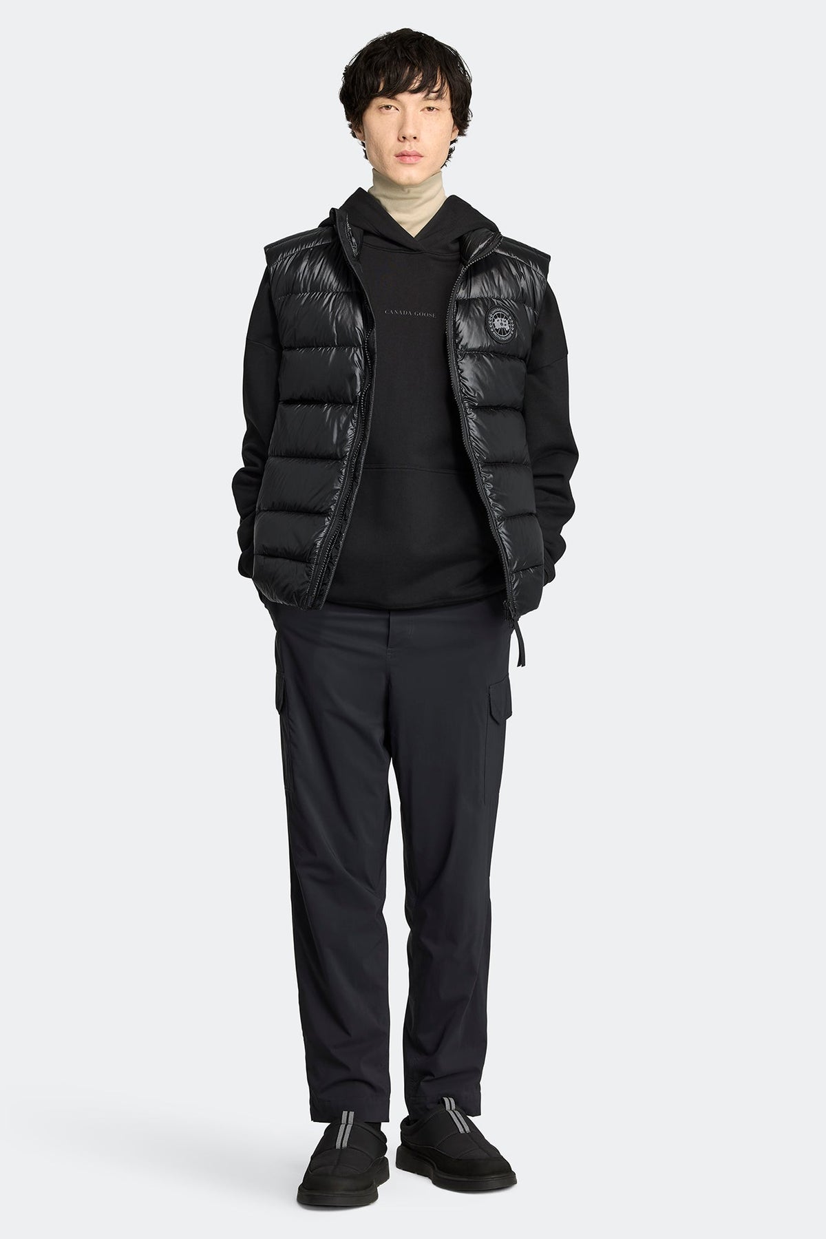 Crofton Vest Black Disc