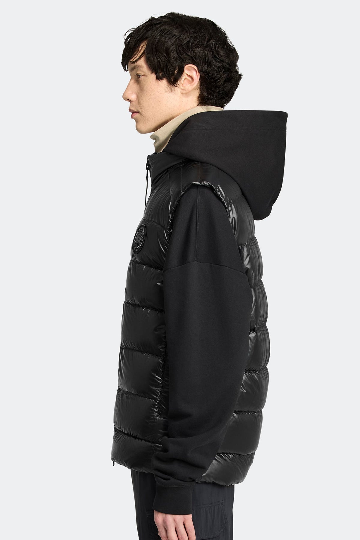 Crofton Vest Black Disc
