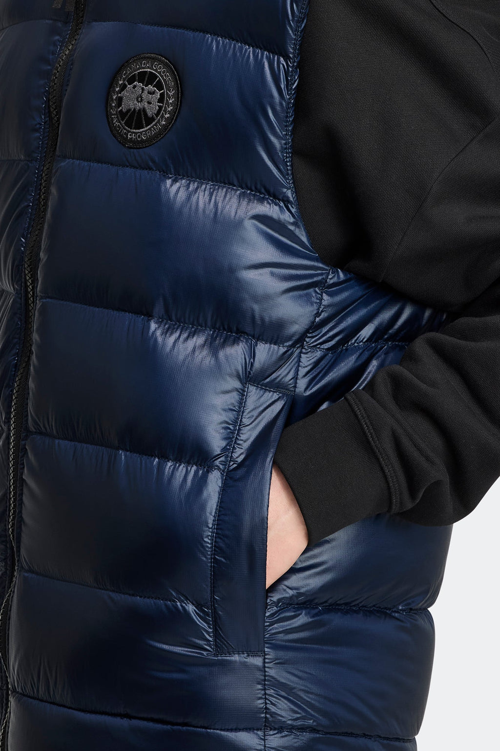 Crofton Vest Black Disc