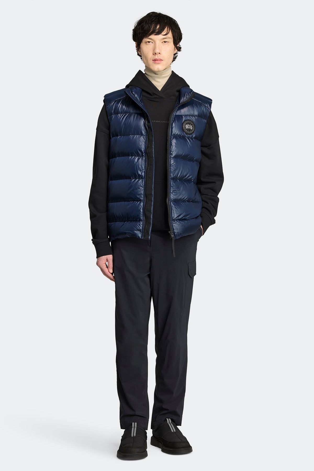 Crofton Vest Black Disc