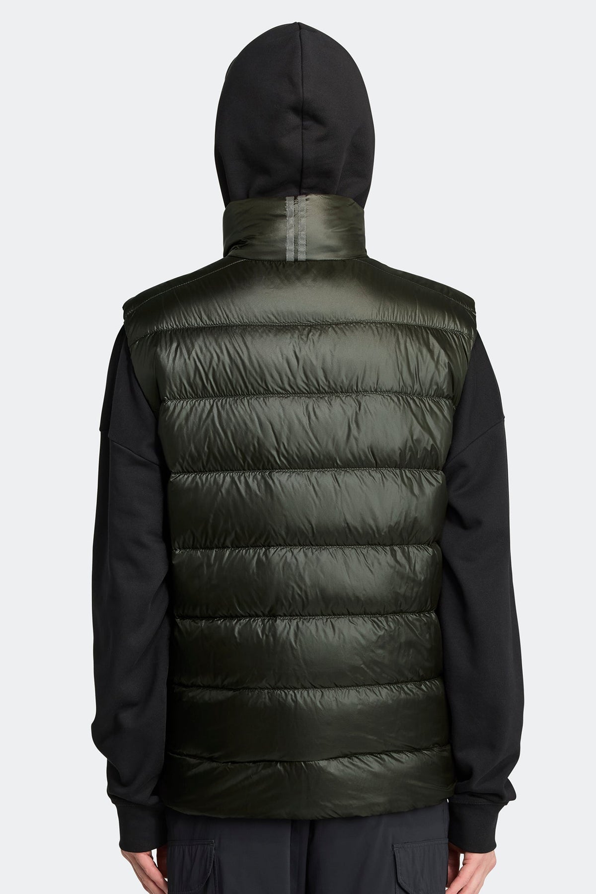 Crofton Vest Black Disc