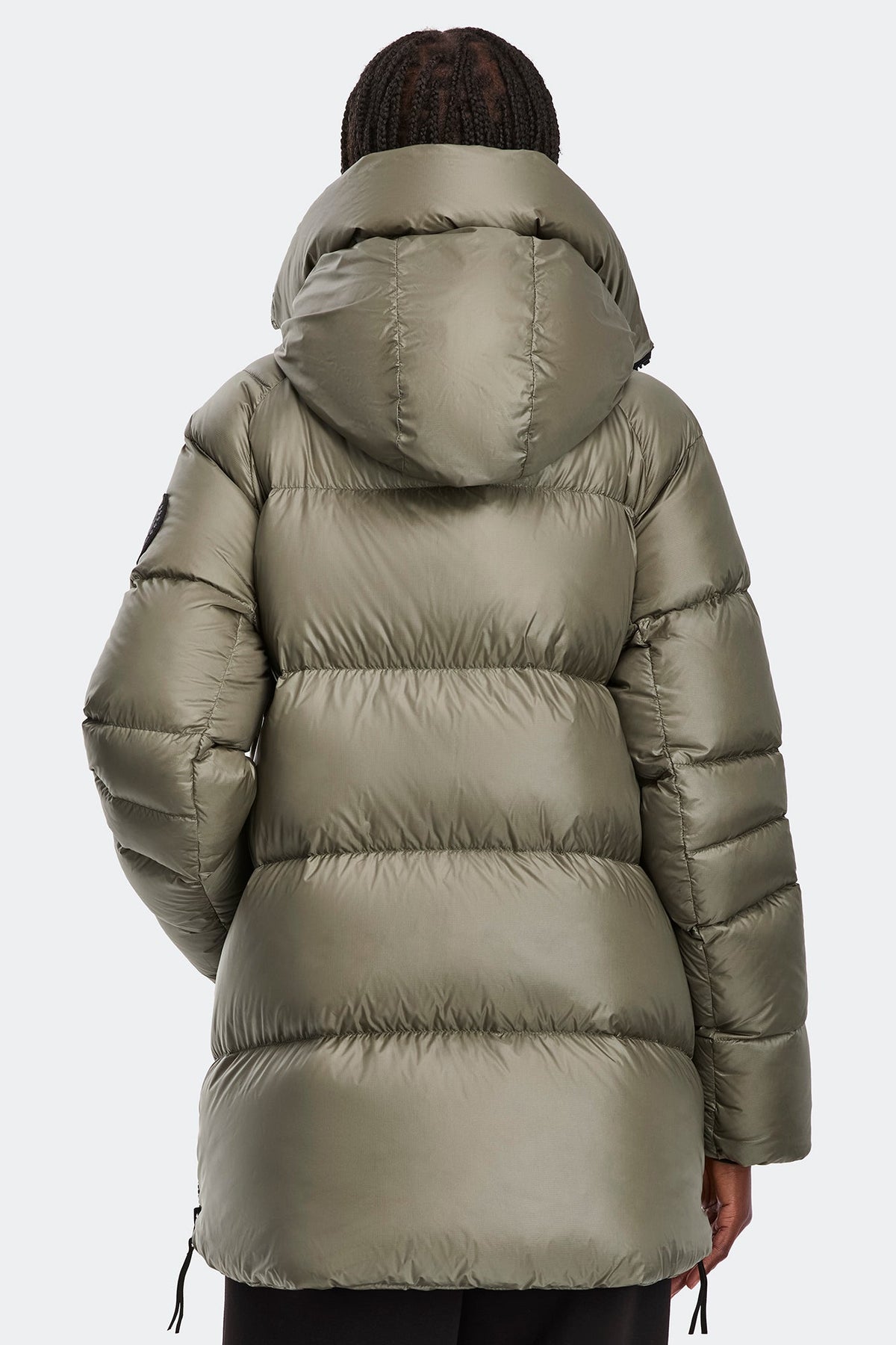 Cypress Puffer Black Disc