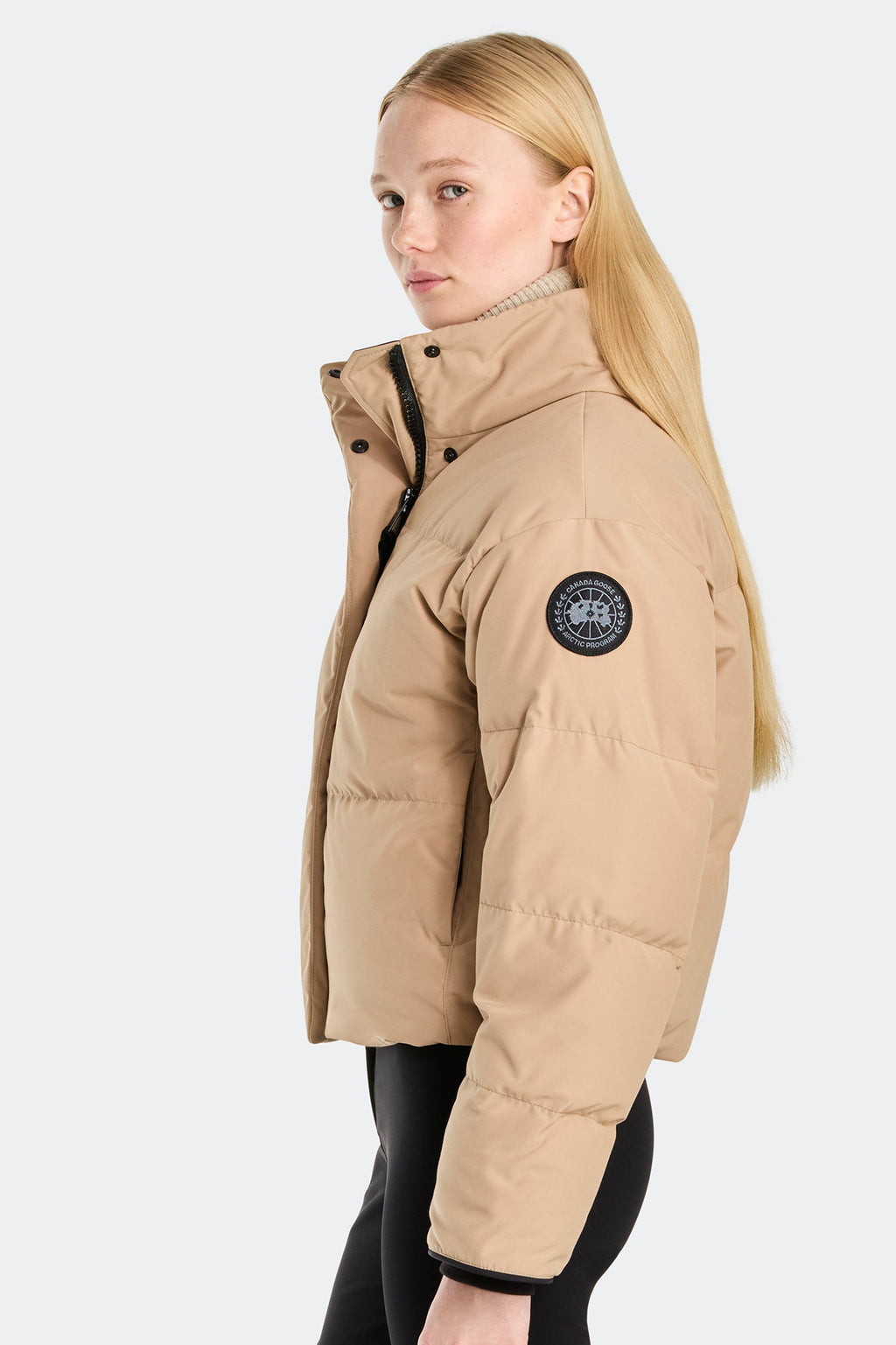 Grandview Cropped Jacket Black Disc