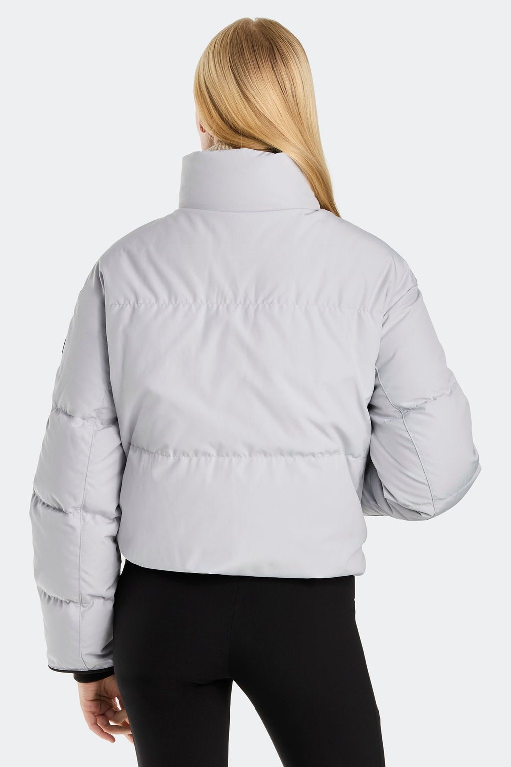 Grandview Cropped Jacket Black Disc