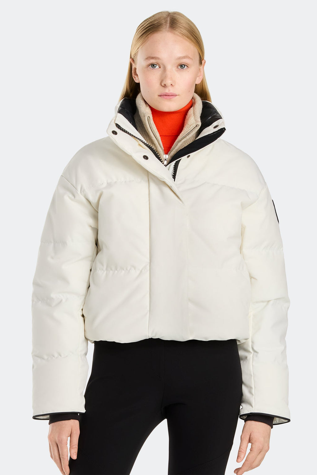 Grandview Cropped Jacket Black Disc