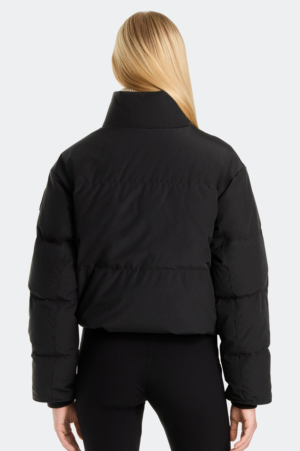 Grandview Cropped Jacket Black Disc