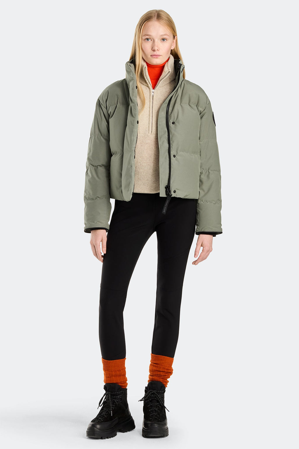 Grandview Cropped Jacket Black Disc