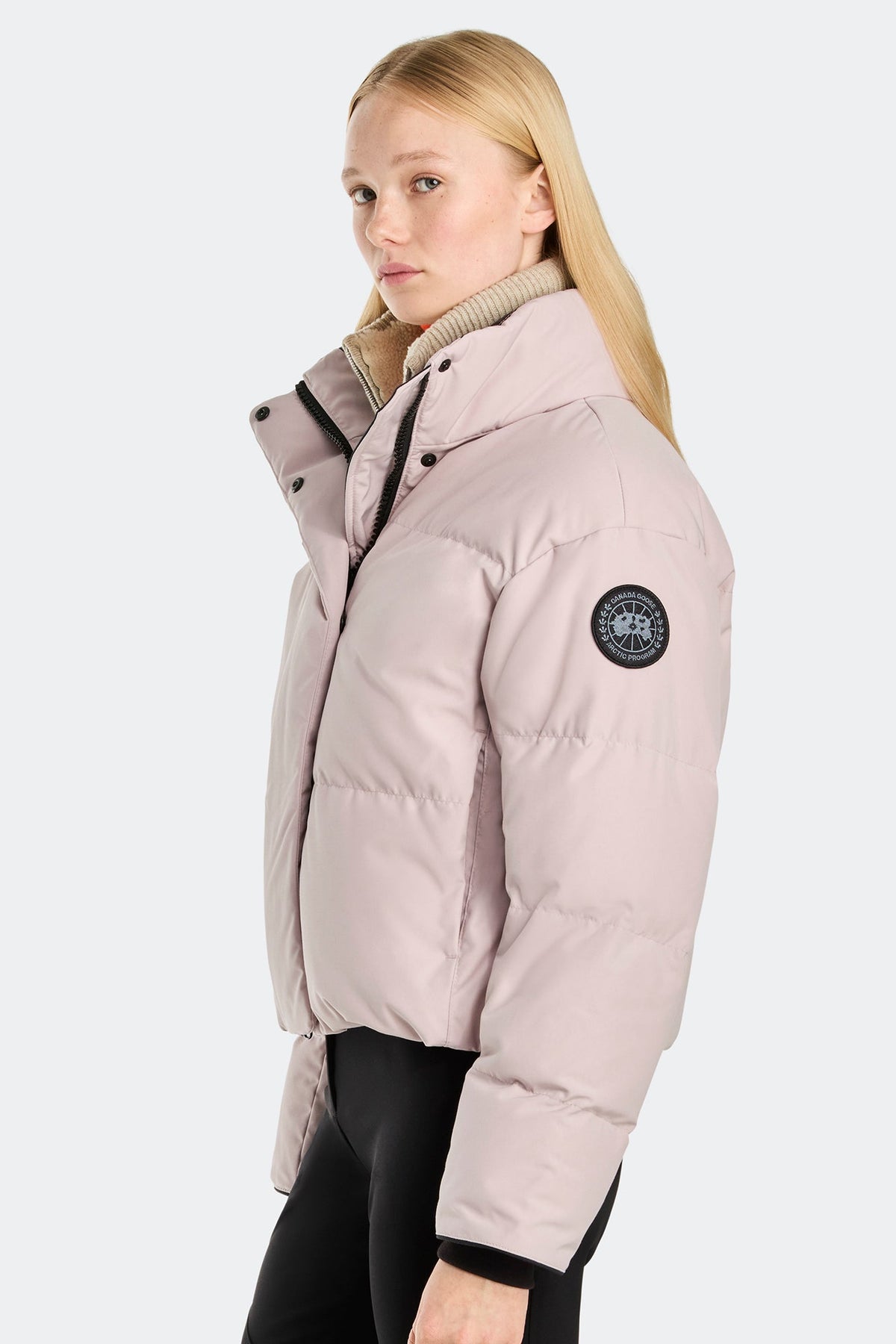 Grandview Cropped Jacket Black Disc