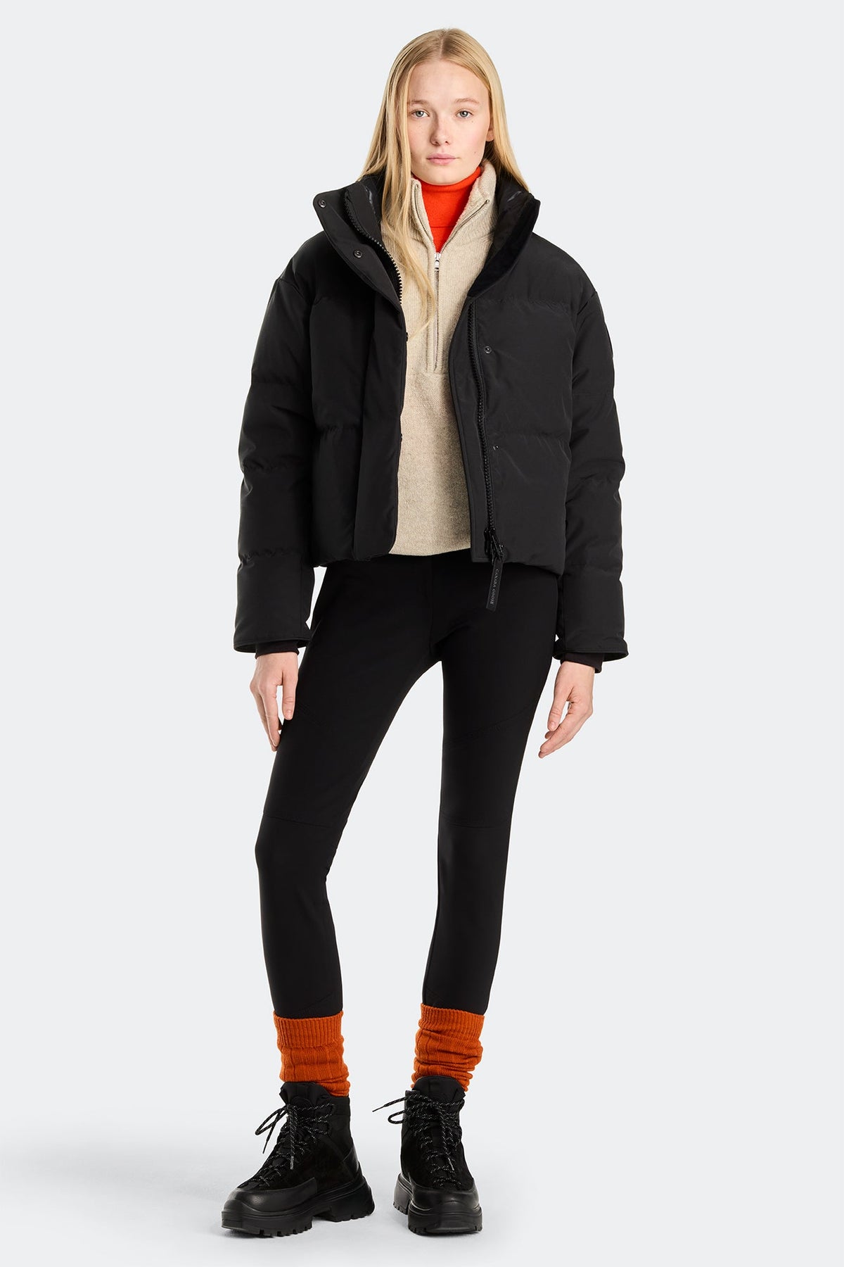 Grandview Cropped Jacket Black Disc