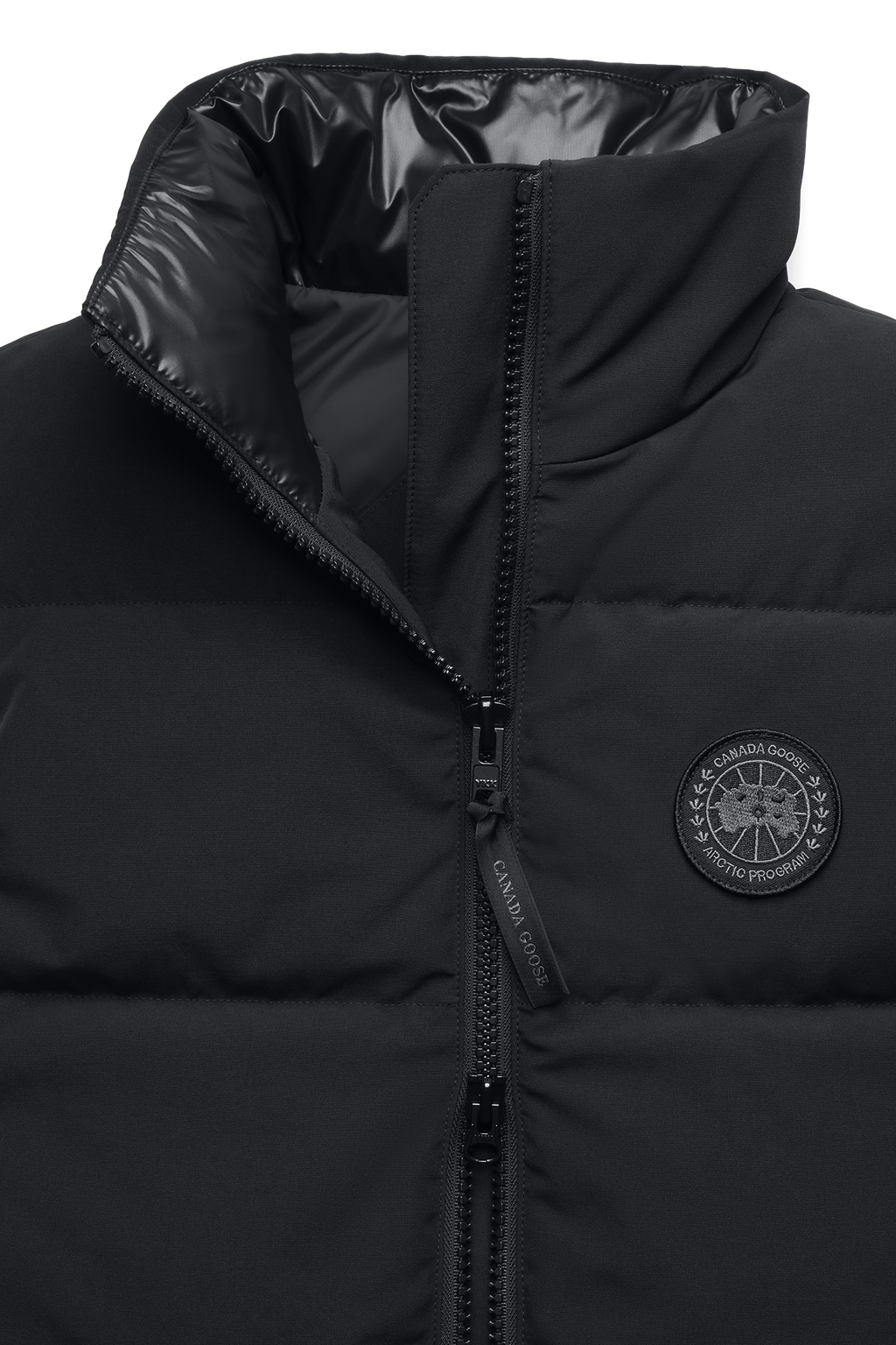 Grandview Cropped Vest Black Disc