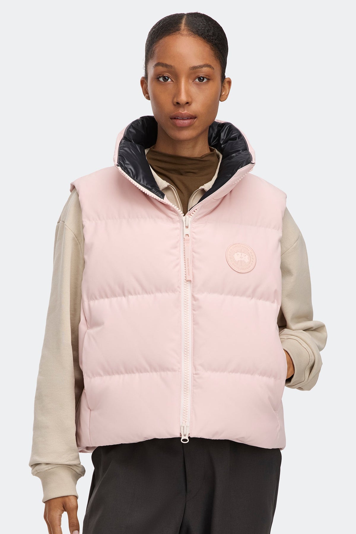 Grandview Cropped Vest Tonal Disc