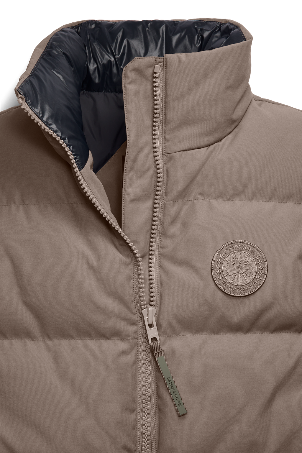 Grandview Cropped Vest Tonal Disc