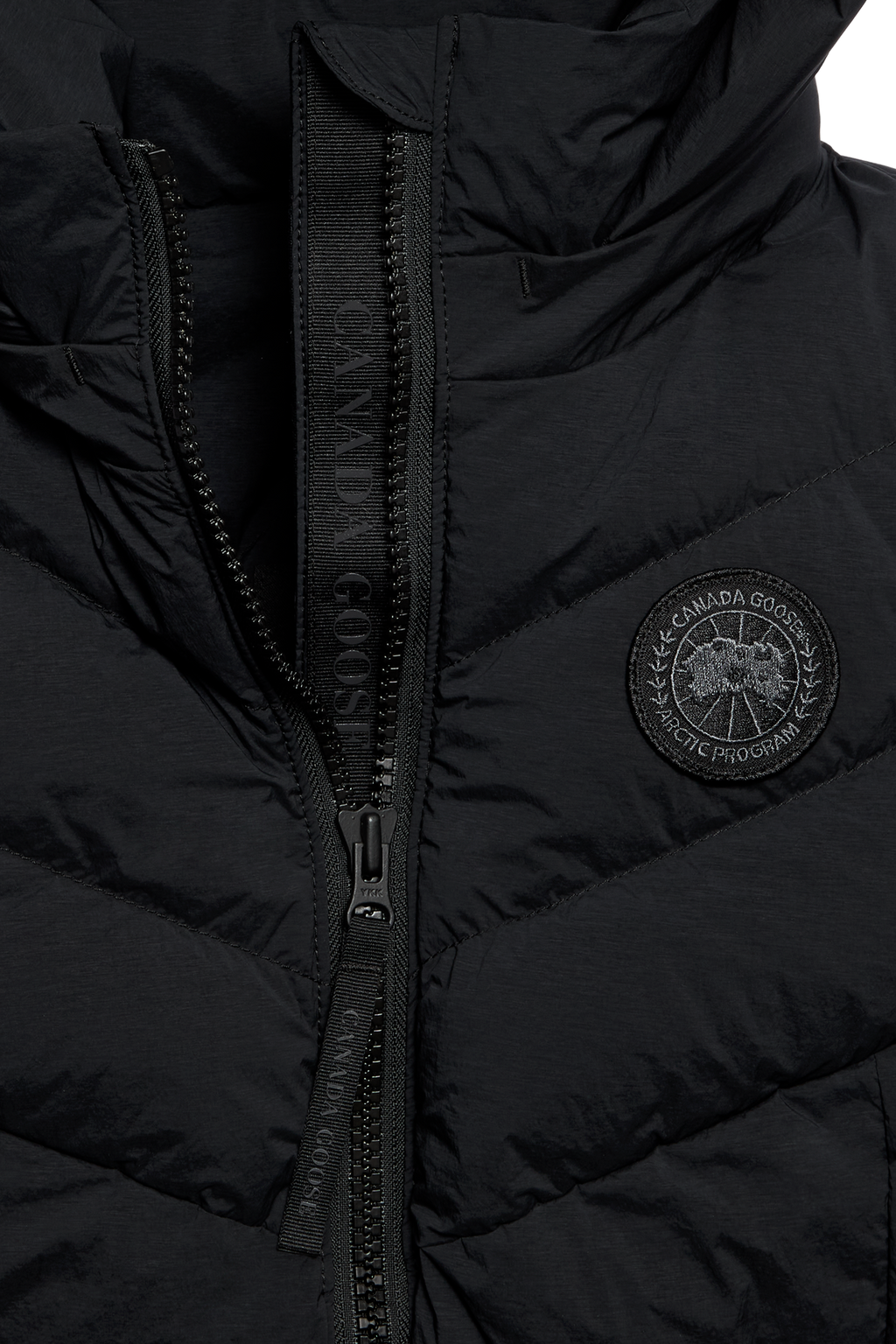 Clair Vest Black Disc
