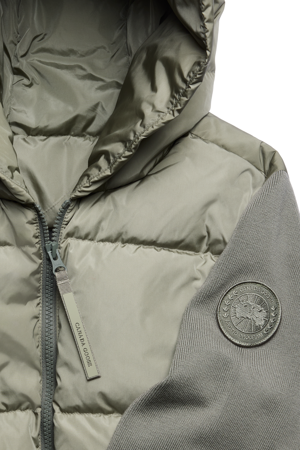 HyBridge® Wide Quilt Knit Hoodie Tonal Disc