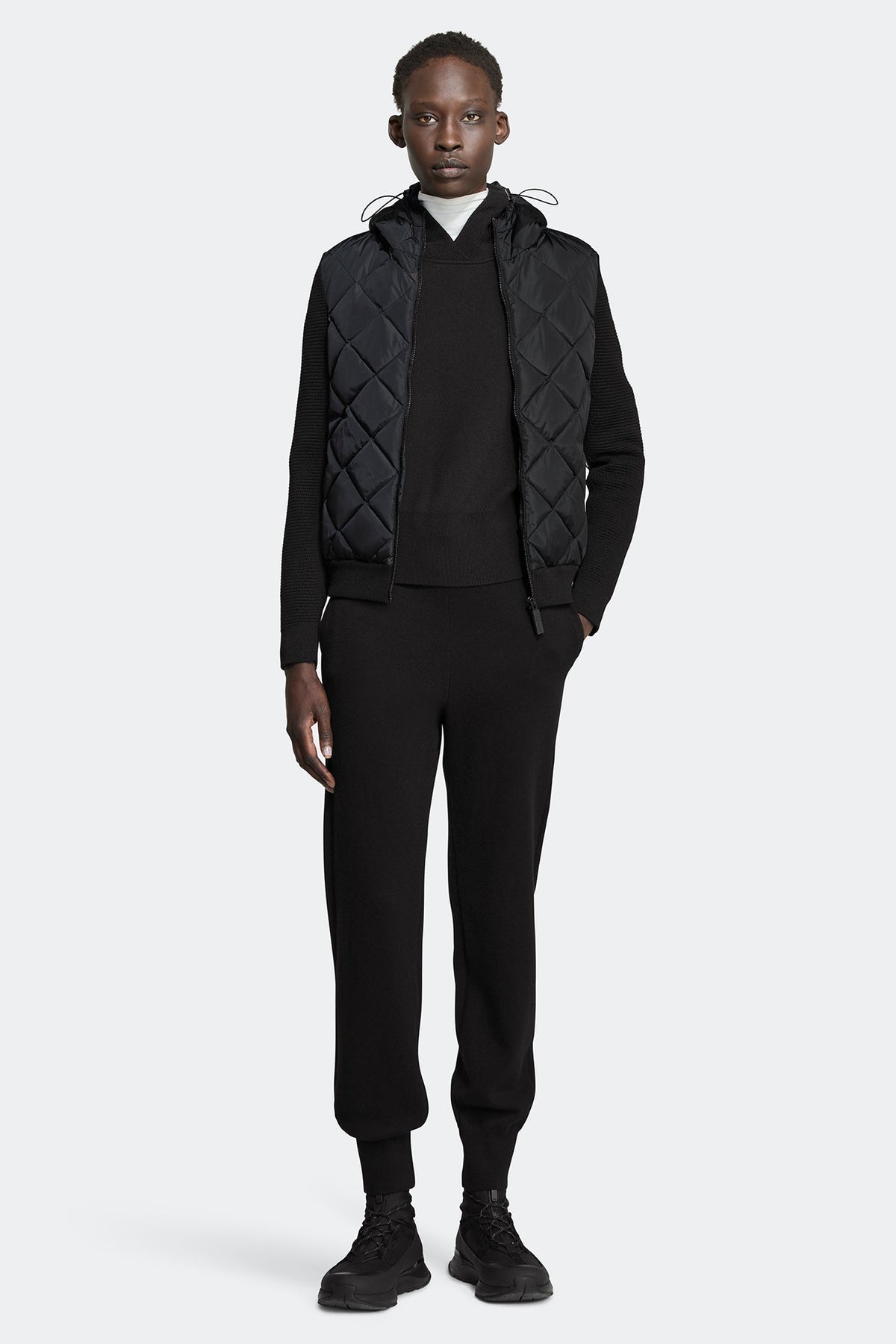 HyBridge® Quilted Knit Hoodie Black Disc
