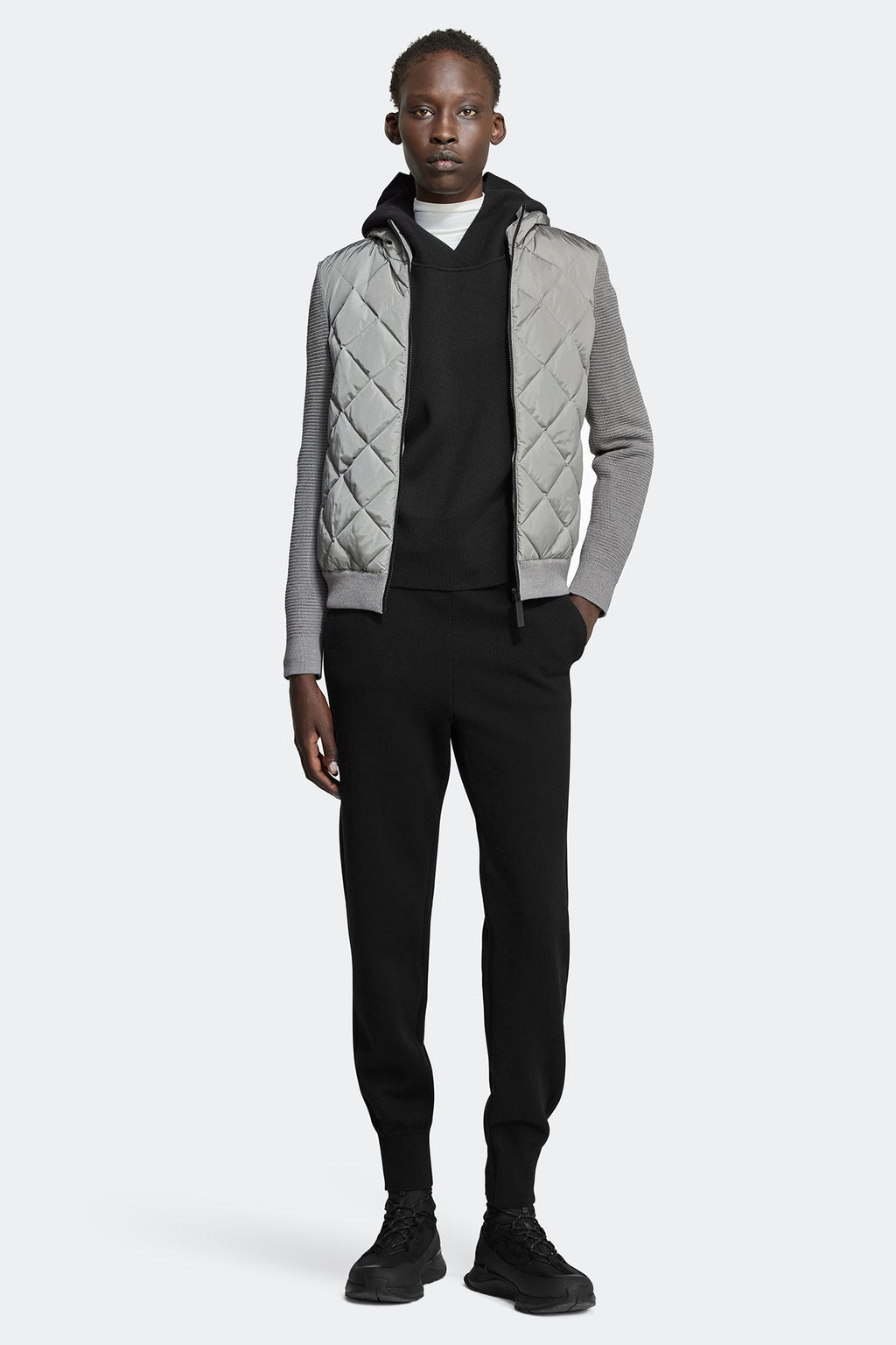 HyBridge® Quilted Knit Hoodie Black Disc