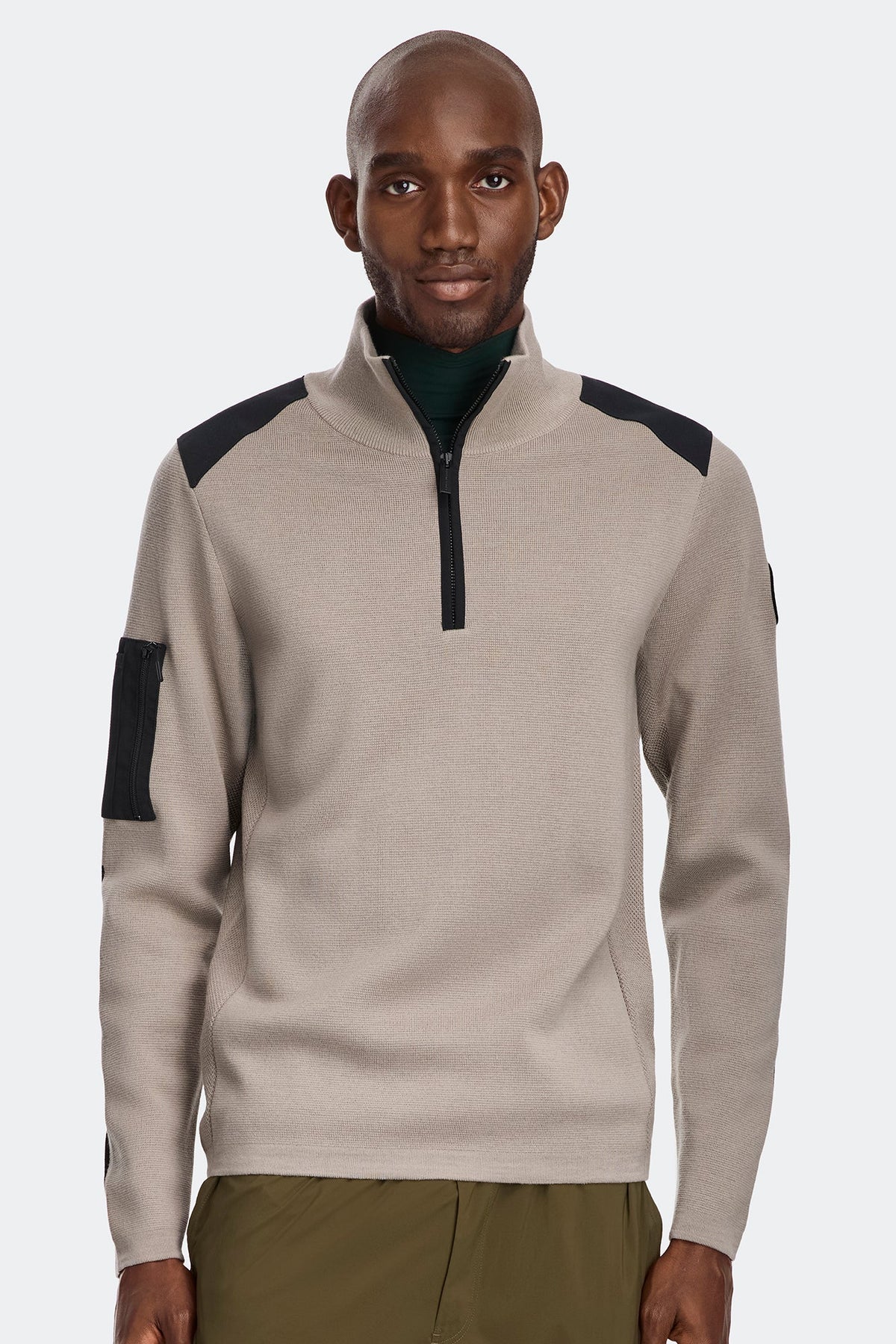 Stormont Quarter Zip Sweater Black Disc