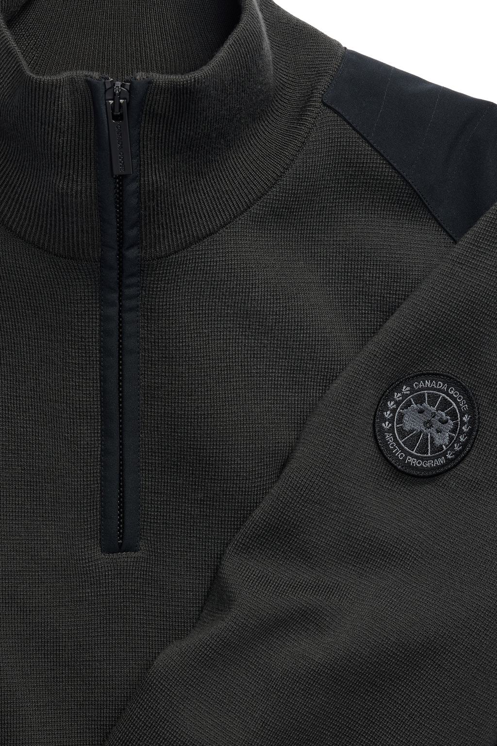 Stormont Quarter Zip Sweater Black Disc