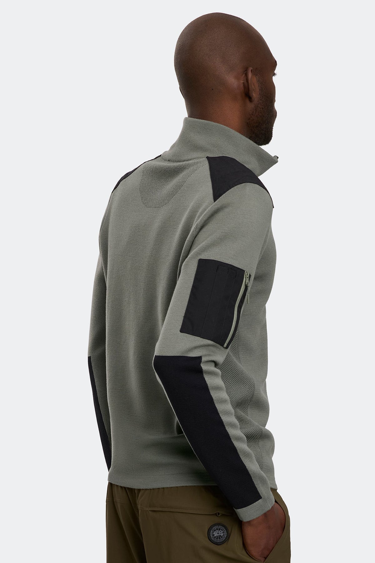 Stormont Quarter Zip Sweater Black Disc