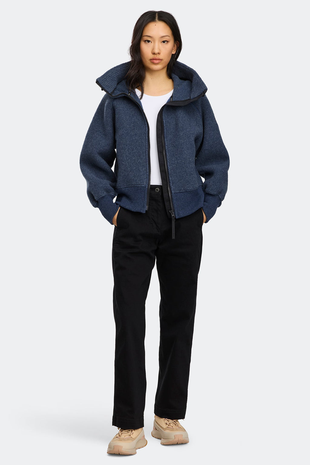 Chilliwack Fleece Bomber Black Disc
