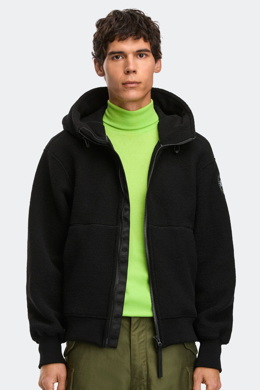 Chilliwack Fleece Bomber Black Disc