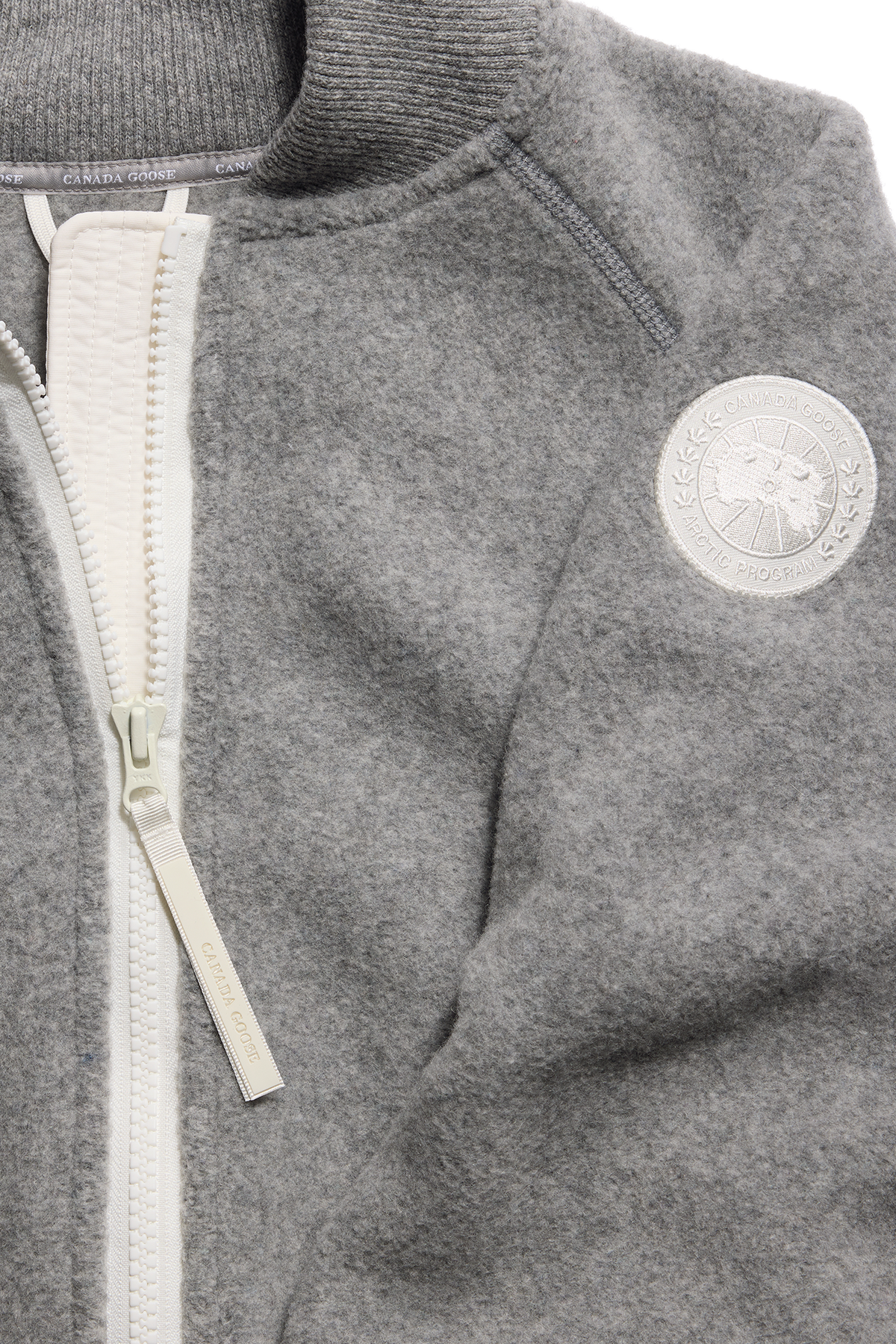Sierra Fleece Bomber White Disc