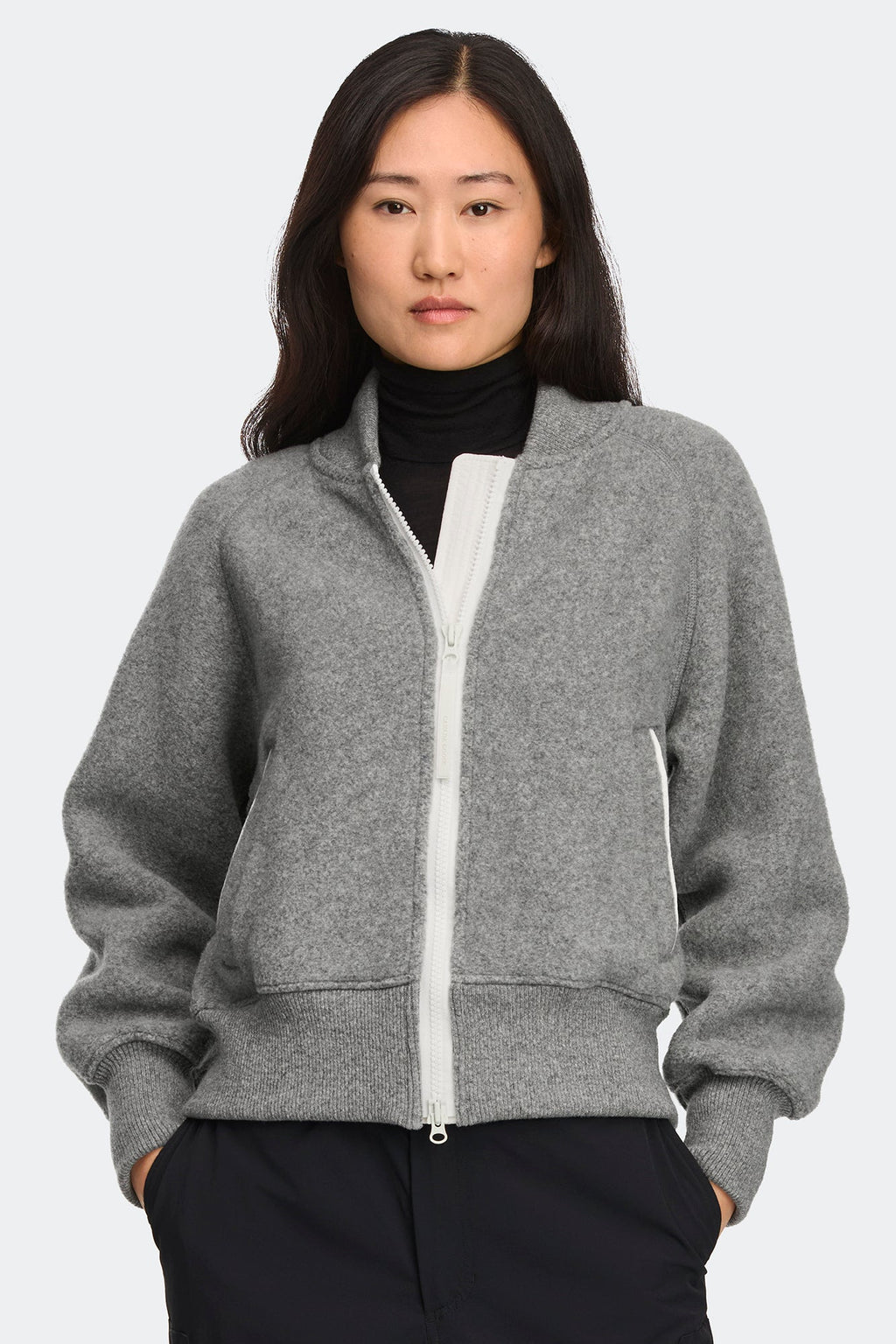 Sierra Fleece Bomber White Disc