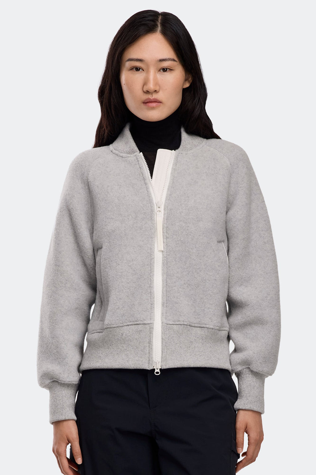 Sierra Fleece Bomber White Disc